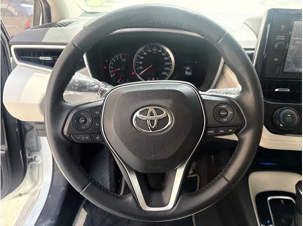 Car image 22