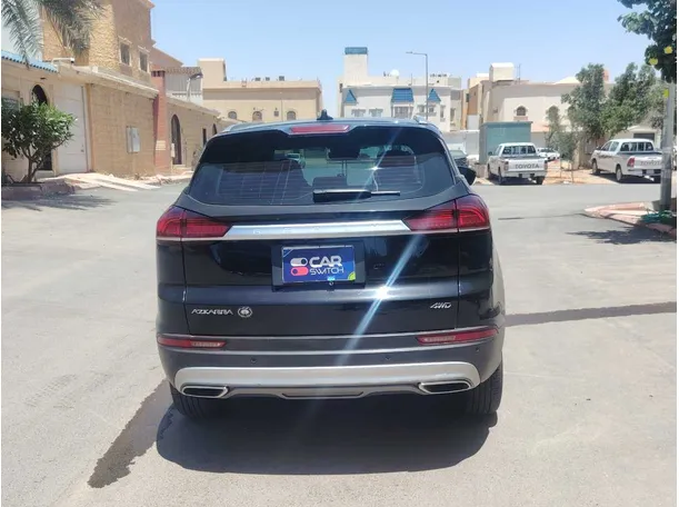 Car image 6
