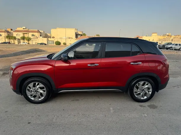 Car image 8