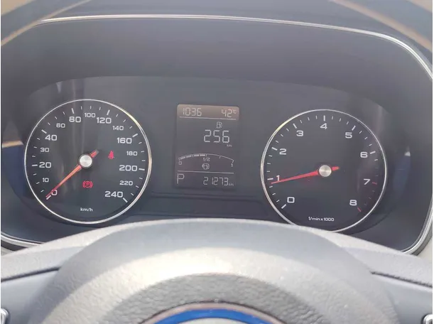 Car image 23