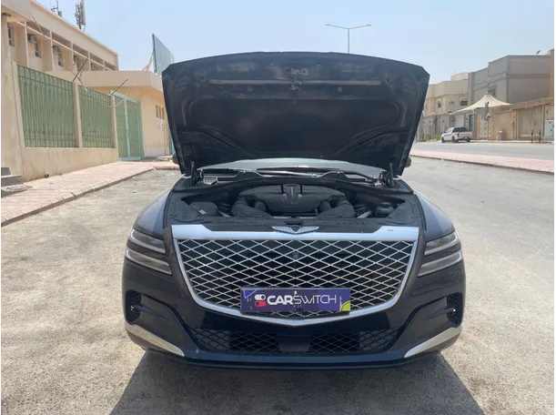 Car image 26
