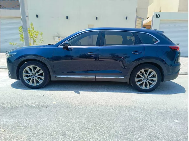 Car image 8