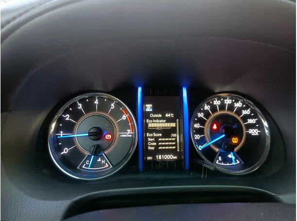 Car image 21