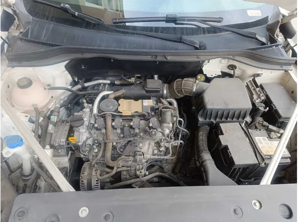 Car image 40