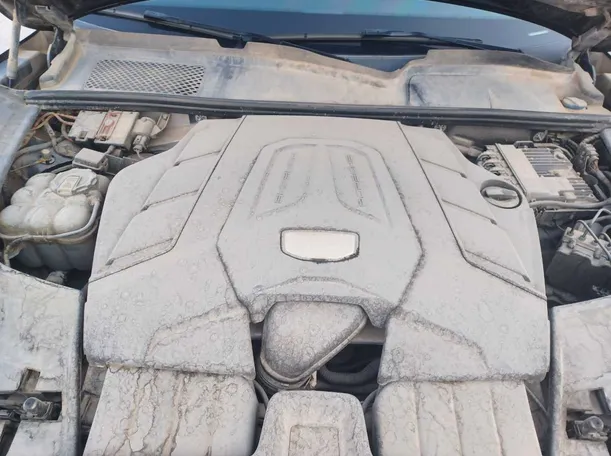 Car image 25