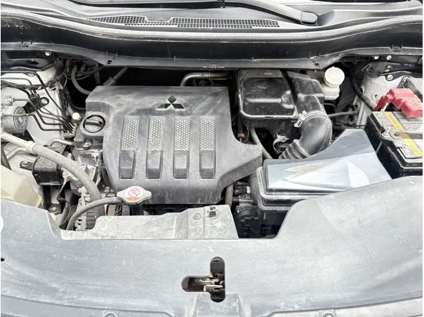 Car image 29