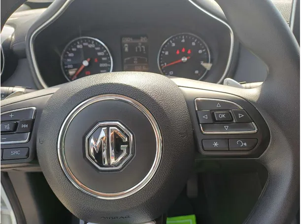 Car image 22