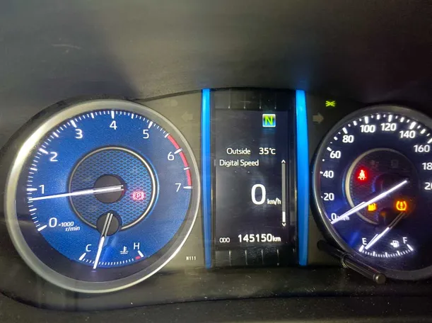 Car image 27