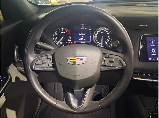 Car image 15