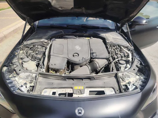 Car image 27
