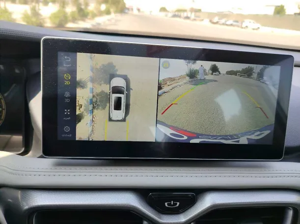 Car image 37