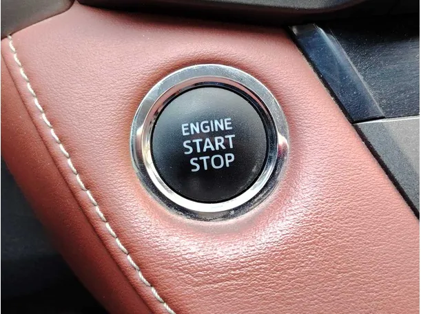 Car image 28