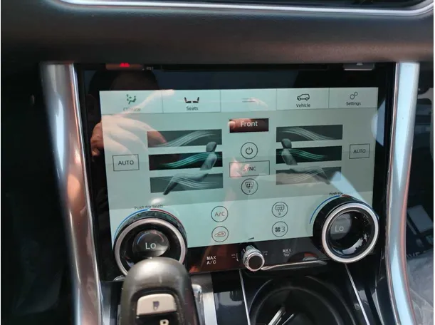 Car image 25