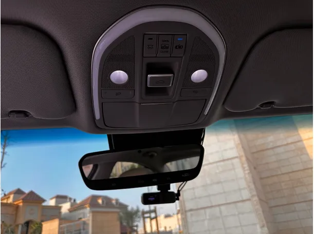 Car image 23