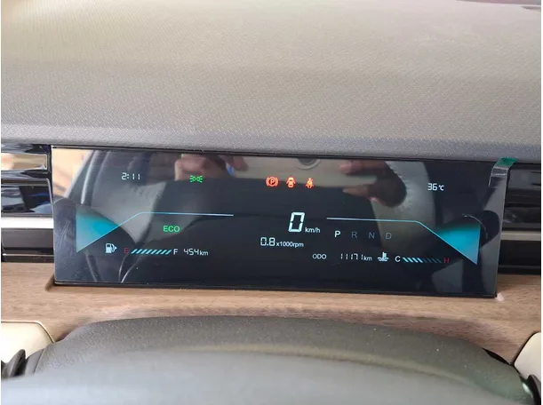 Car image 18
