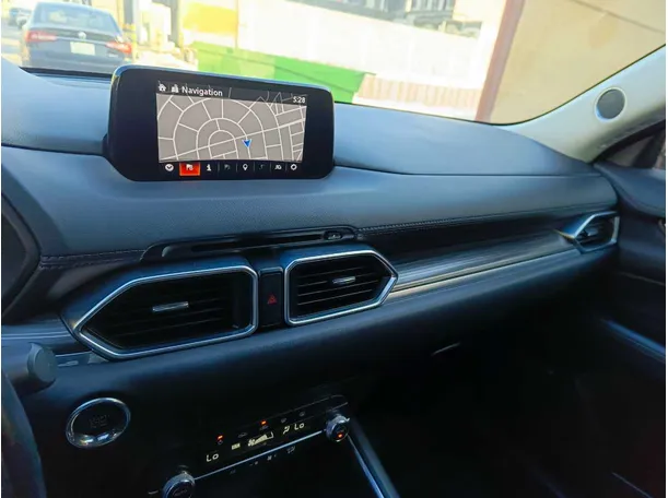 Car image 23