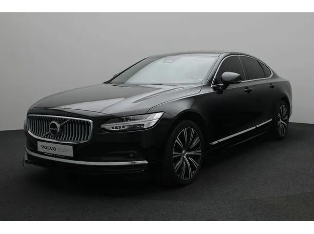 2023 فولفو S90 في الإمارات