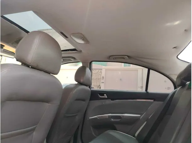 Car image 21