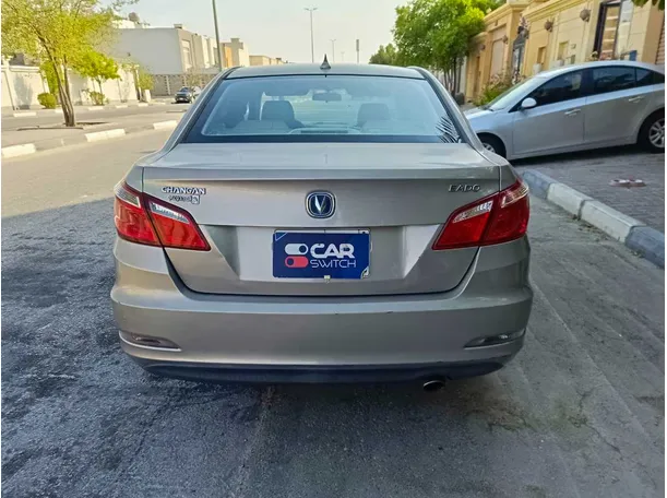 Car image 6
