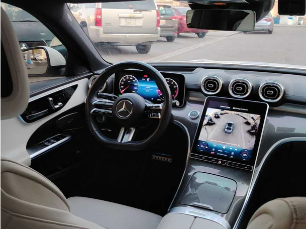 Car image 22