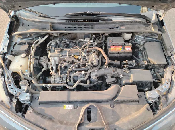Car image 30