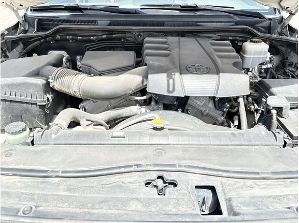 Car image 29