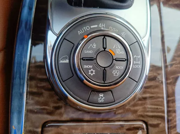 Car image 21