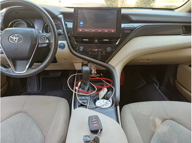 Car image 16