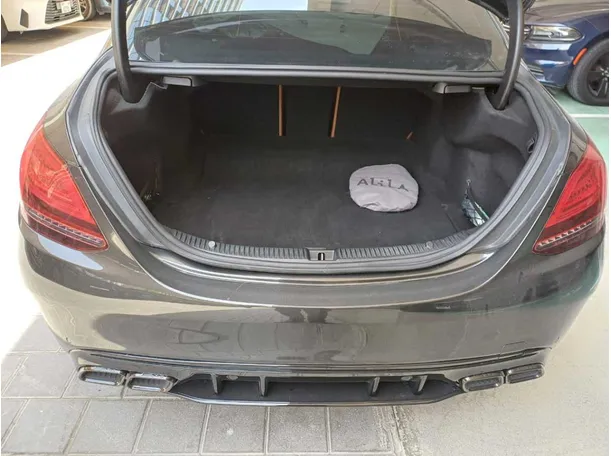 Car image 20