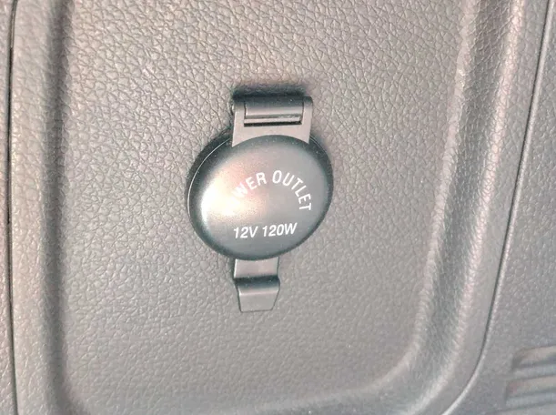 Car image 36