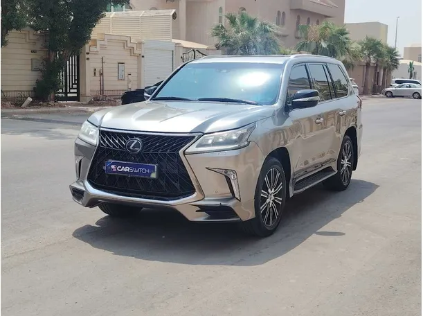 2020 لكزس LX570 في الرياض