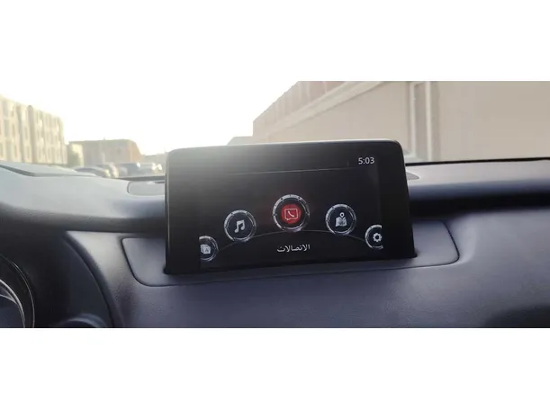 Car image 19