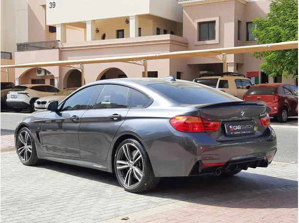 Car image 7