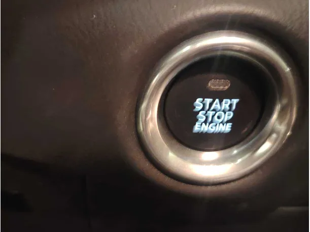 Car image 33