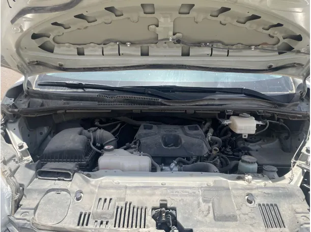 Car image 23