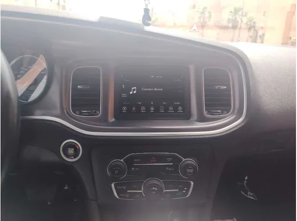 Car image 23