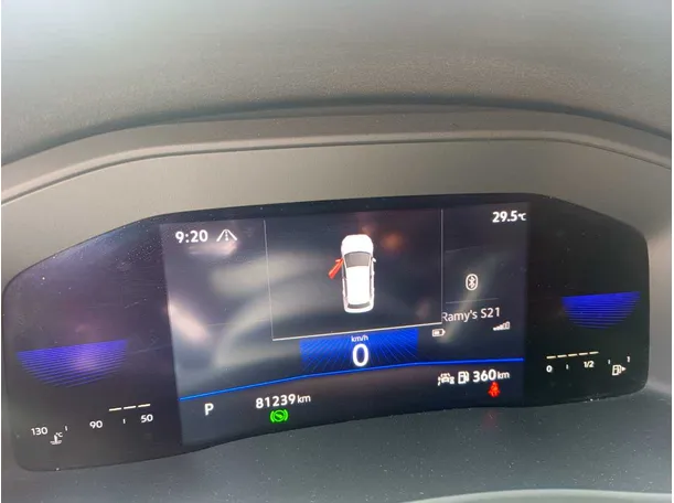 Car image 26