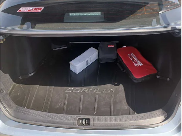 Car image 21