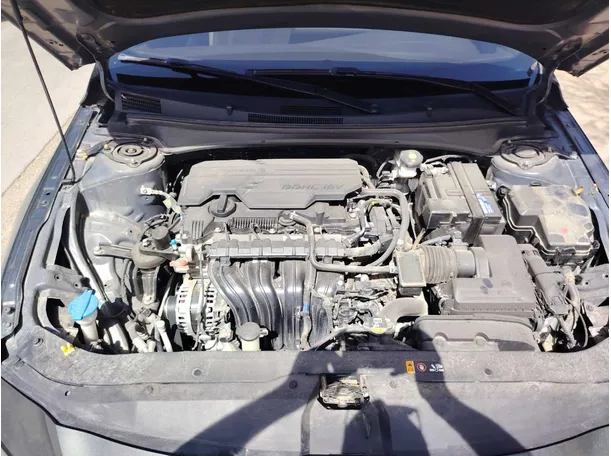 Car image 30