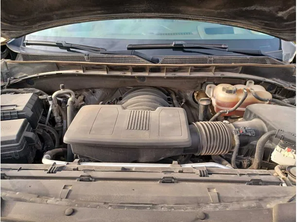 Car image 26
