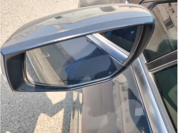 Car image 33