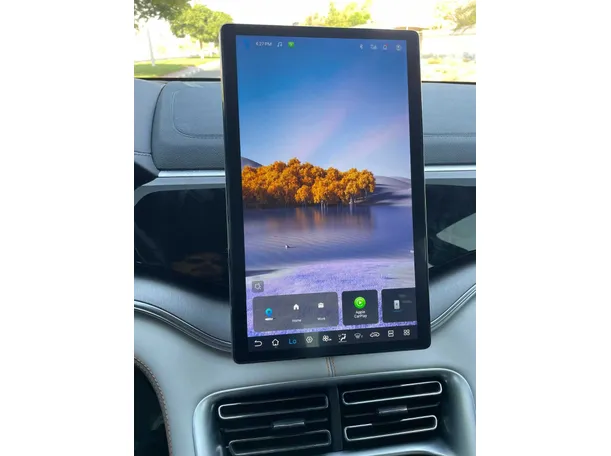 Car image 32
