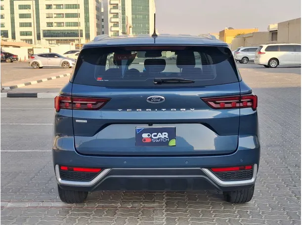 Car image 6
