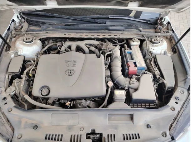 Car image 35