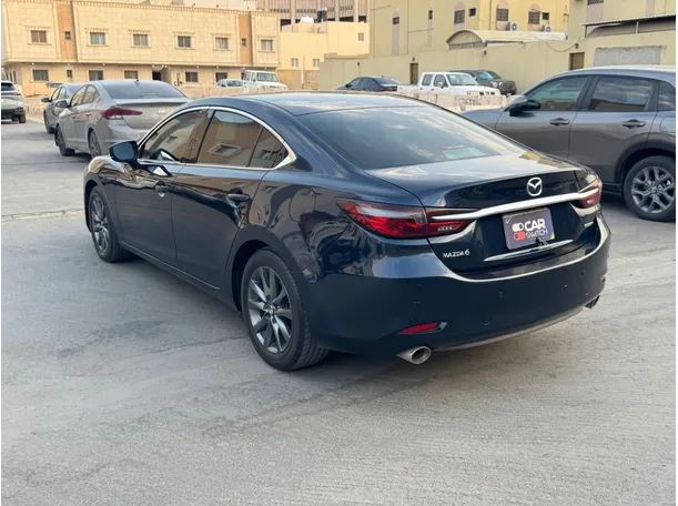 Car image 6