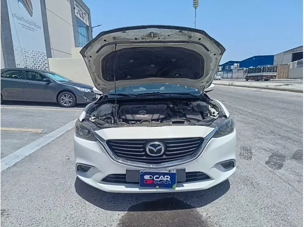 Car image 40