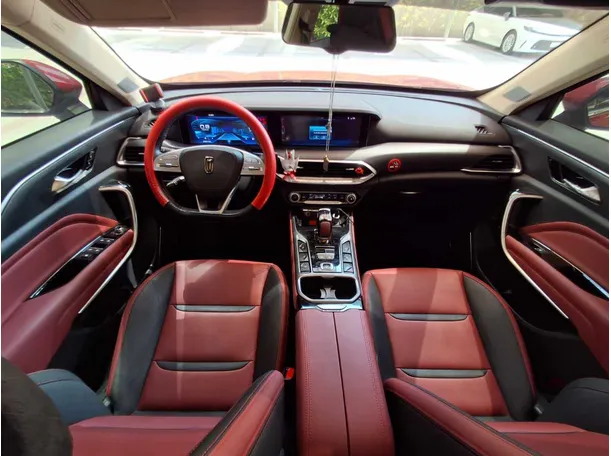 Car image 17