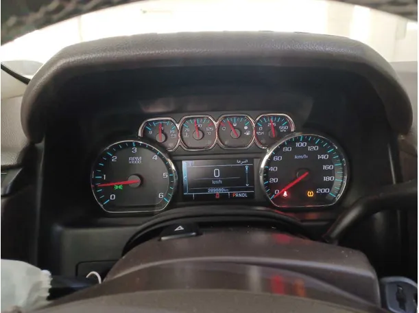 Car image 15