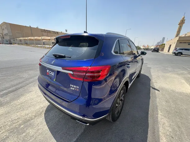 Car image 5