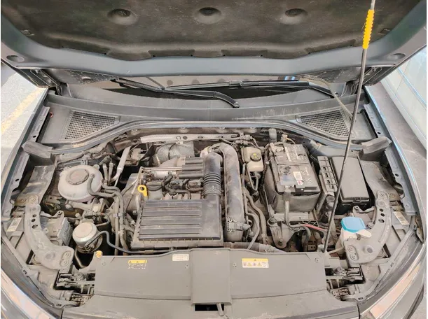 Car image 39